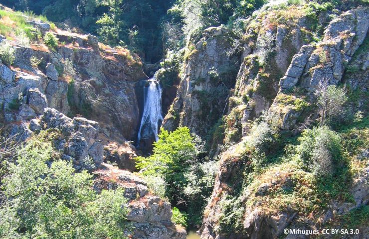 Arifat waterfalls