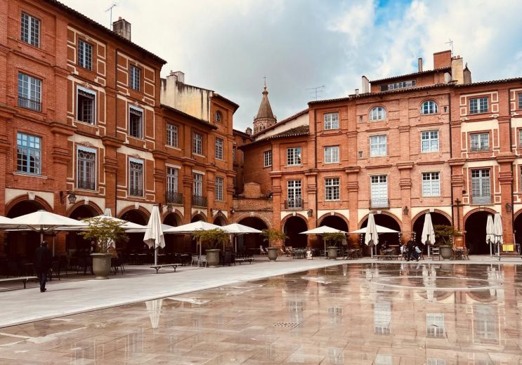 Visit Montauban on foot