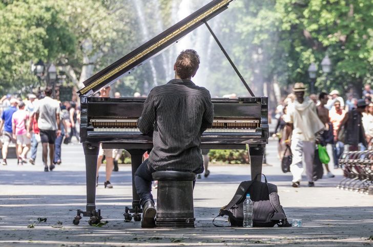 Halloween avec The Village